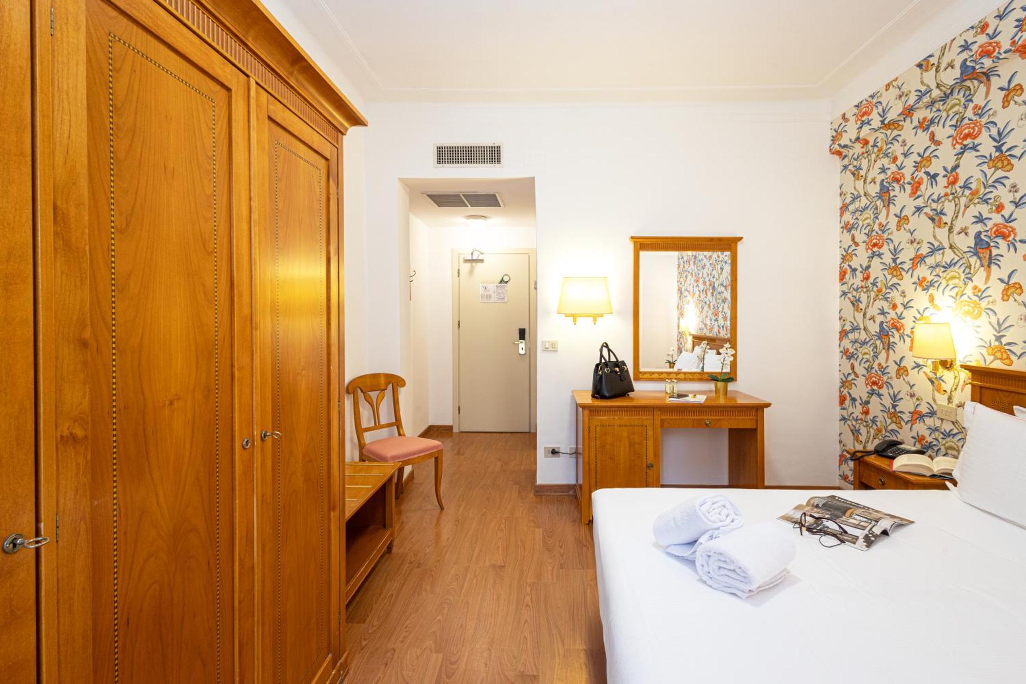 Hotel Majestic Alassio Exterior foto