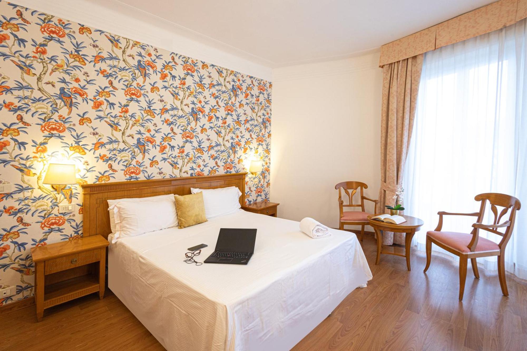 Hotel Majestic Alassio Exterior foto