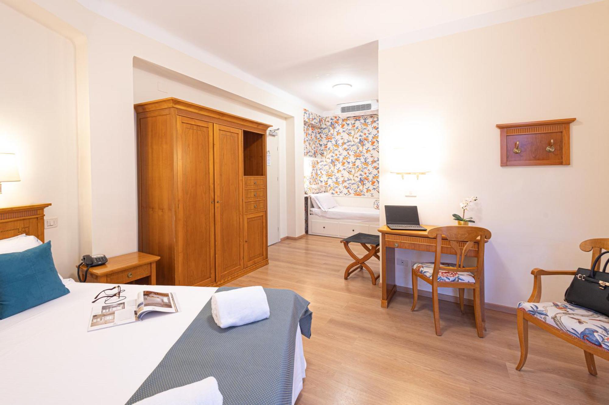 Hotel Majestic Alassio Exterior foto