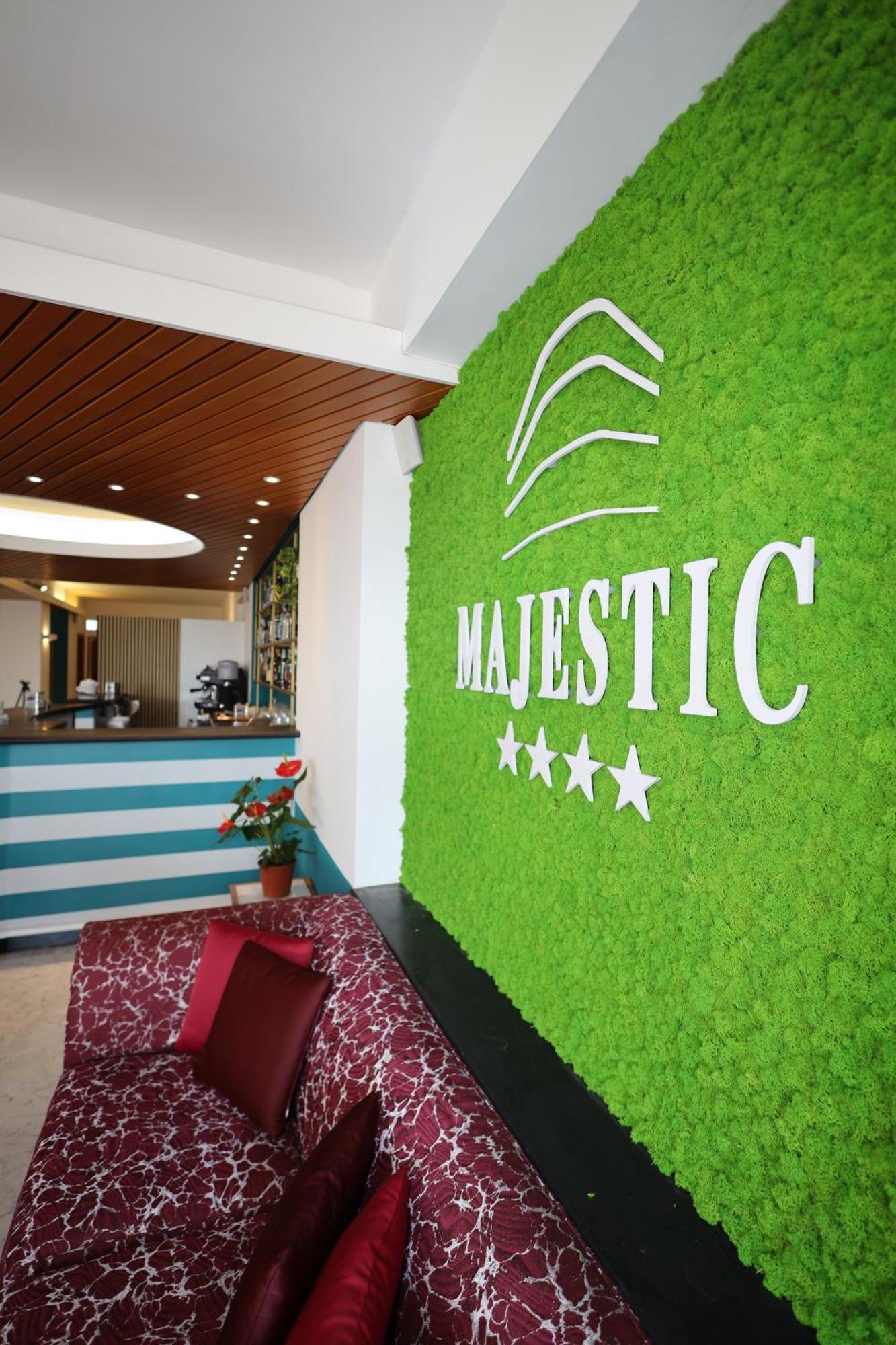 Hotel Majestic Alassio Exterior foto